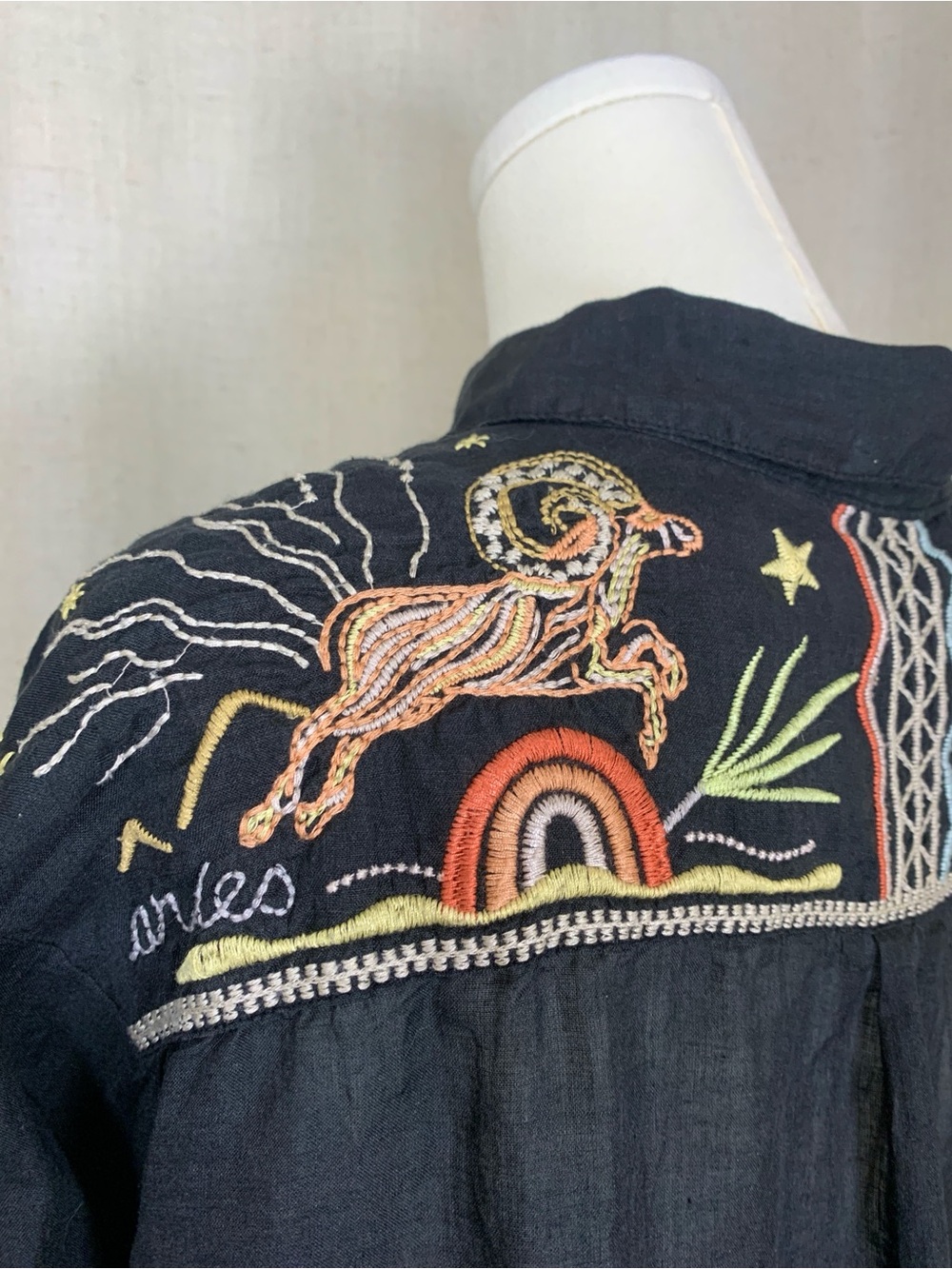 Johnny Was Astrology Zodiac Embroidered Boho Tunic Black XL - Picture 9 of 11
